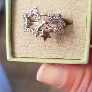 A beautiful 3 star ring sterling silver